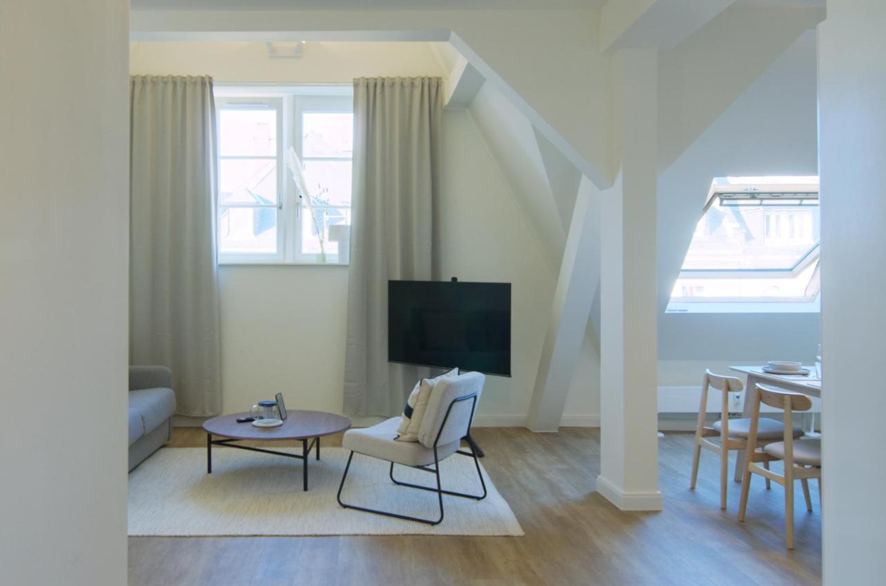 Vonbehling Boutique Apt. - Blick Ueber Die Daecher 威斯巴登 外观 照片