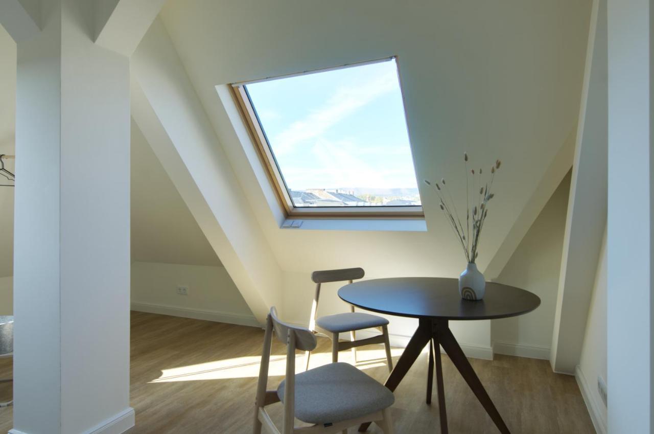 Vonbehling Boutique Apt. - Blick Ueber Die Daecher 威斯巴登 外观 照片